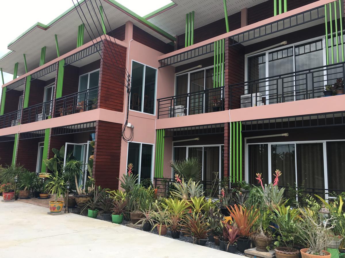 Baan Suan Punpaka Resort Langu ภายนอก รูปภาพ